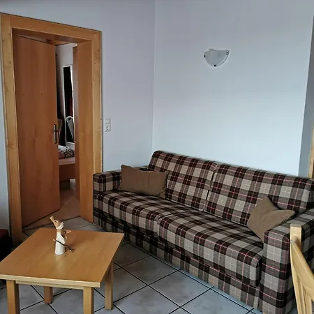 Nageler Apartment *
