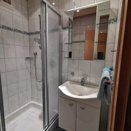 Nageler Apartament *