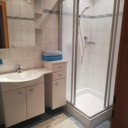 アパート Nageler *