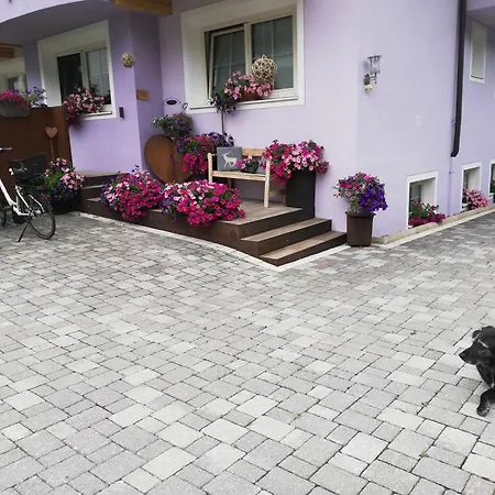 アパート Nageler